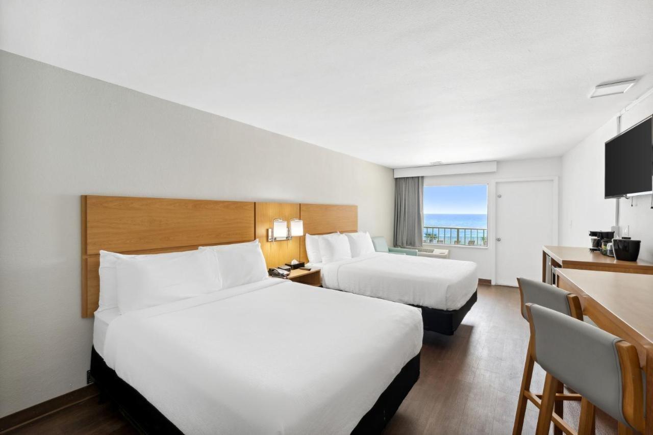 Chateau Beachfront Hotel, A By The Sea Resort Panama City Beach Exterior photo