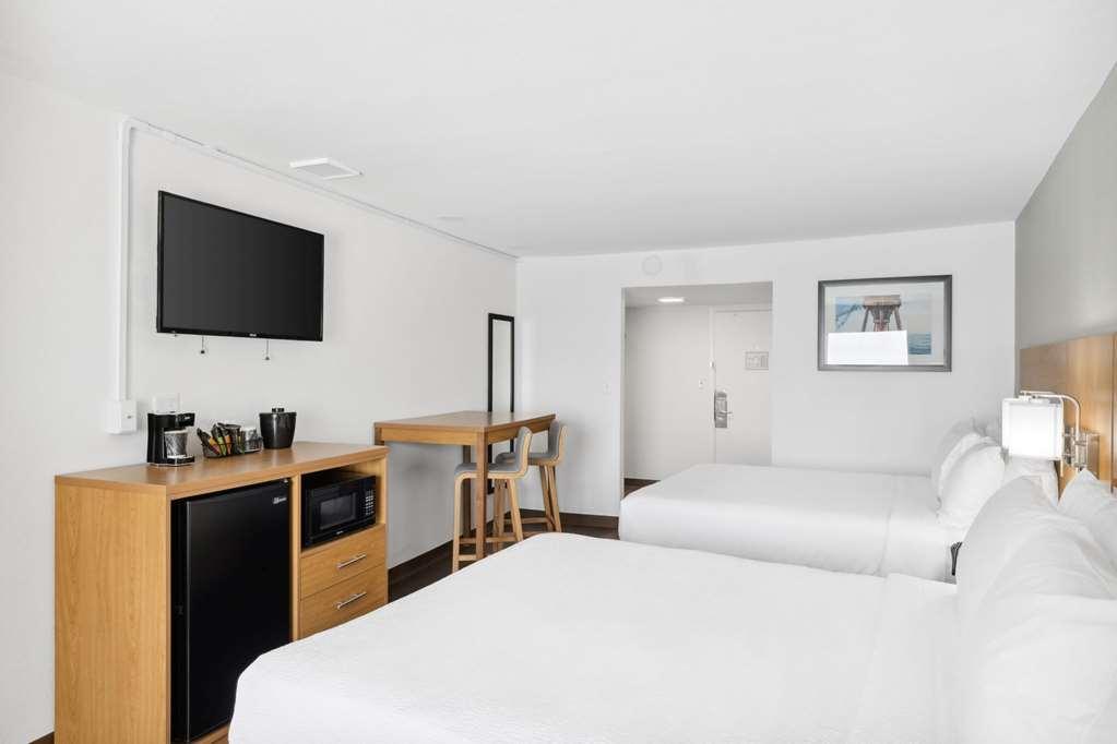 Chateau Beachfront Hotel, A By The Sea Resort Panama City Beach Room photo
