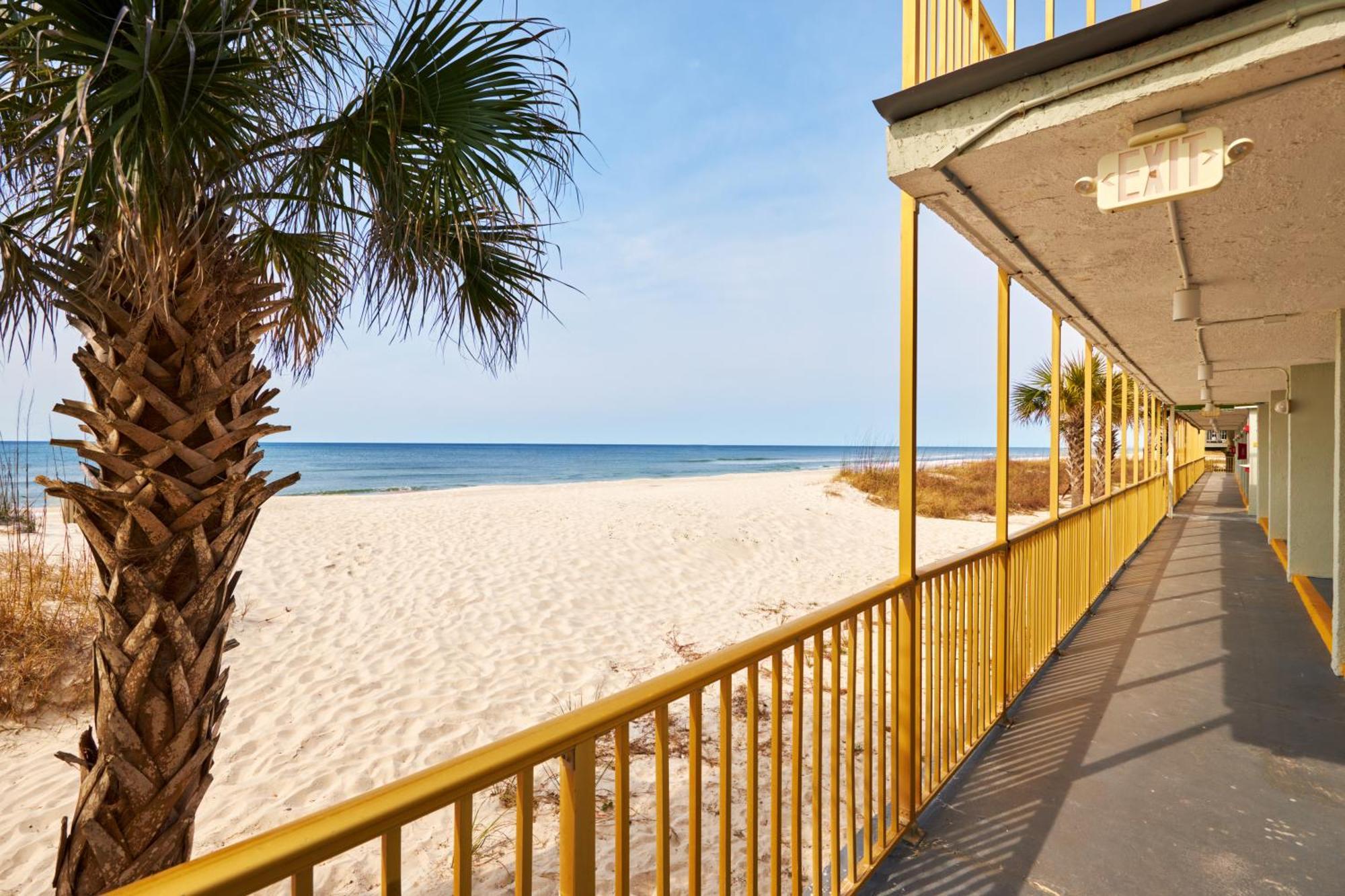 Chateau Beachfront Hotel, A By The Sea Resort Panama City Beach Exterior photo